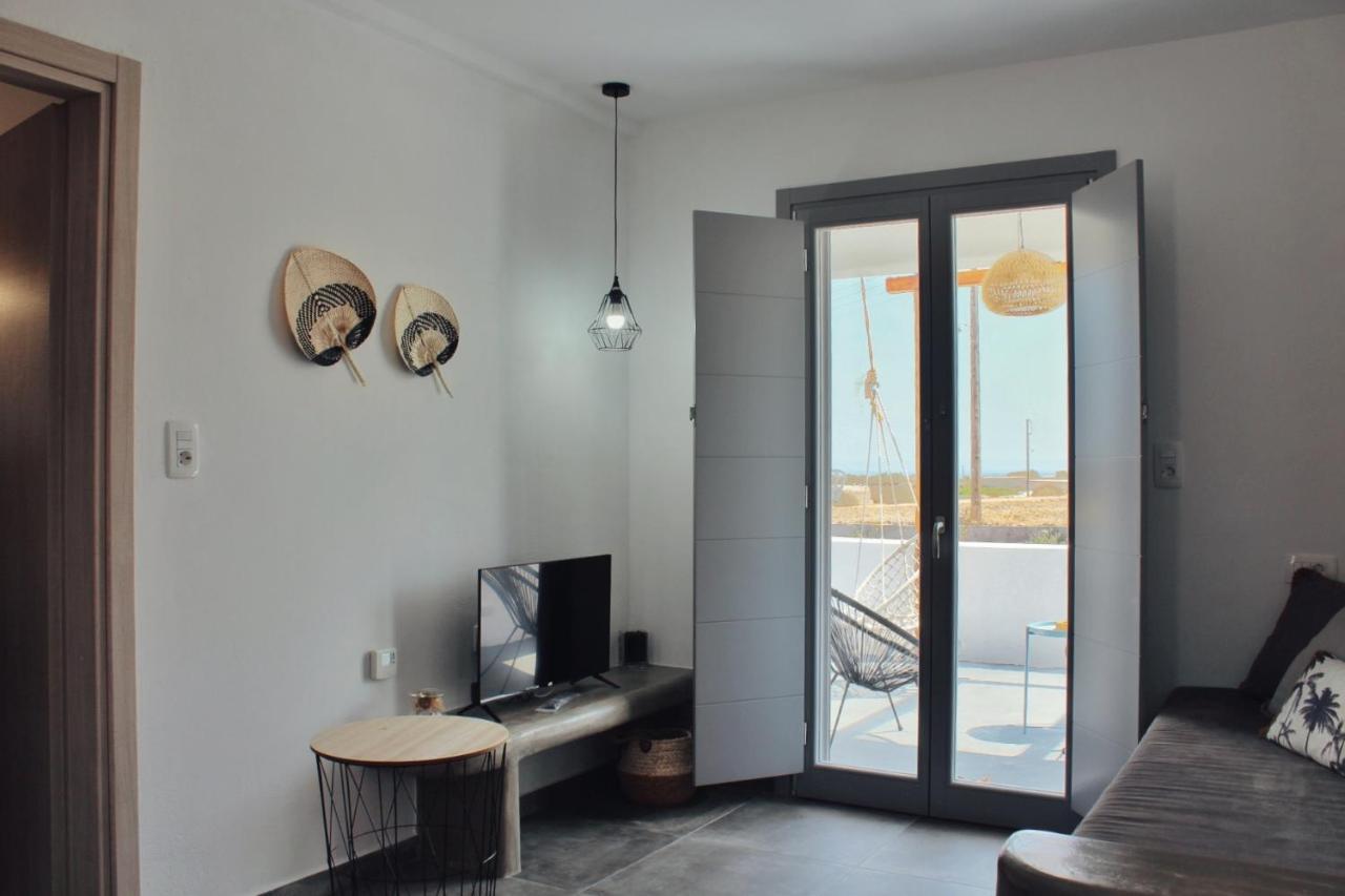 Aeron Suites Éxo Goniá Eksteriør billede
